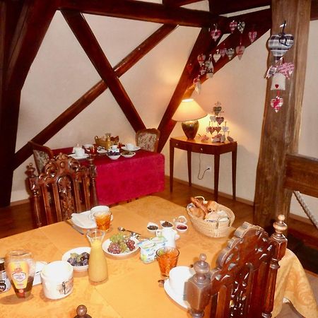Adrihof A Riquewihr, Cour De L'Abbaye D'Autrey Bed and Breakfast Εξωτερικό φωτογραφία